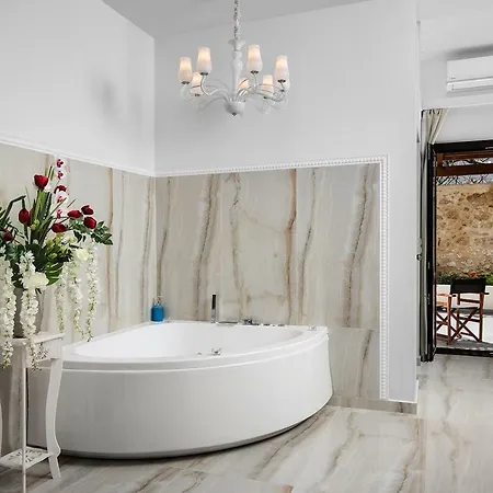 Pozzi Di Lusso La Canée